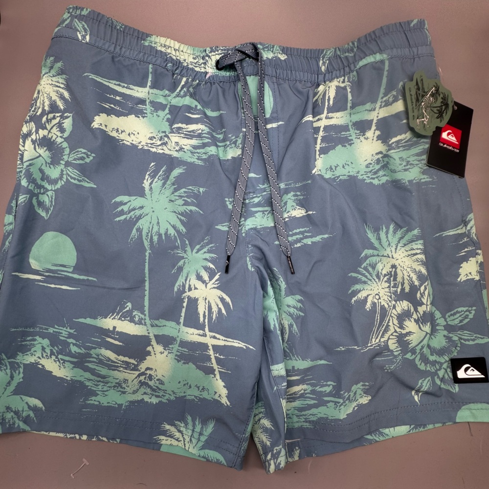 NEW Mens Quiksilver Blue Shadow Hawaiian Print Volley Swim Shorts Size L